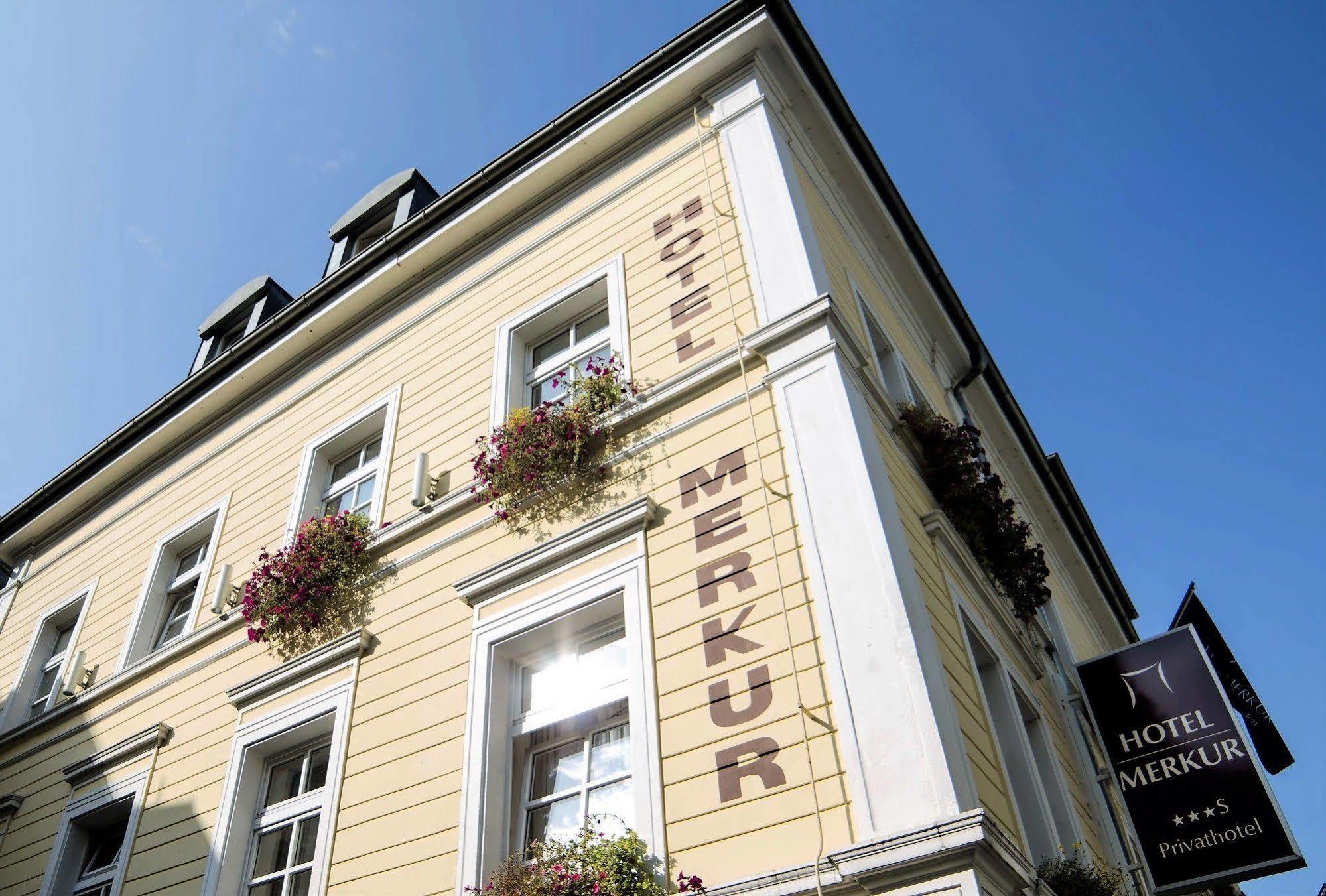 Hotel Merkur Baden-Baden Exterior photo